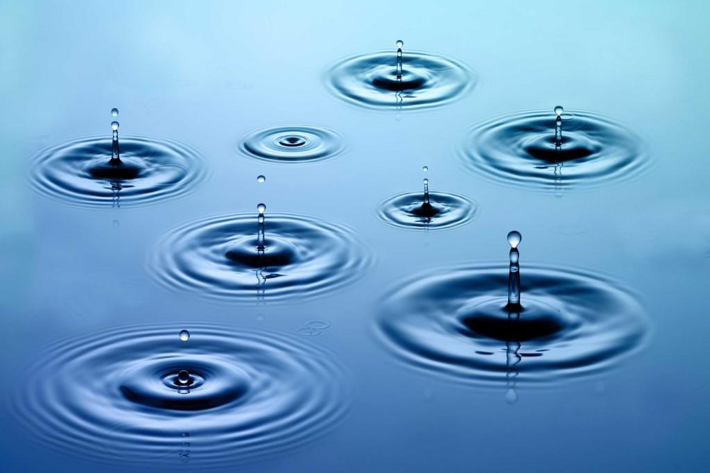 pozee - picaturi1.jpg